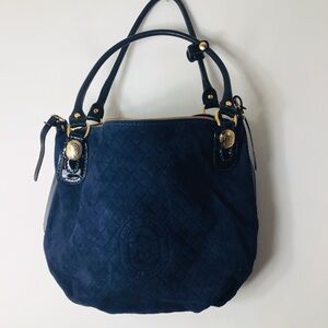 Marino Orlandi designer bag leather rare
Chic Navy Quilted Shoulder Bag